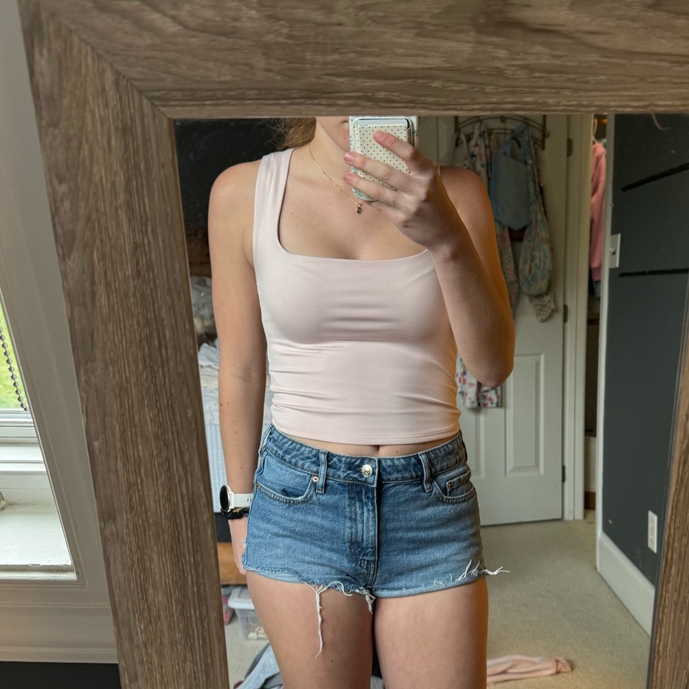 Elegant Pink Sleeveless Tank Top